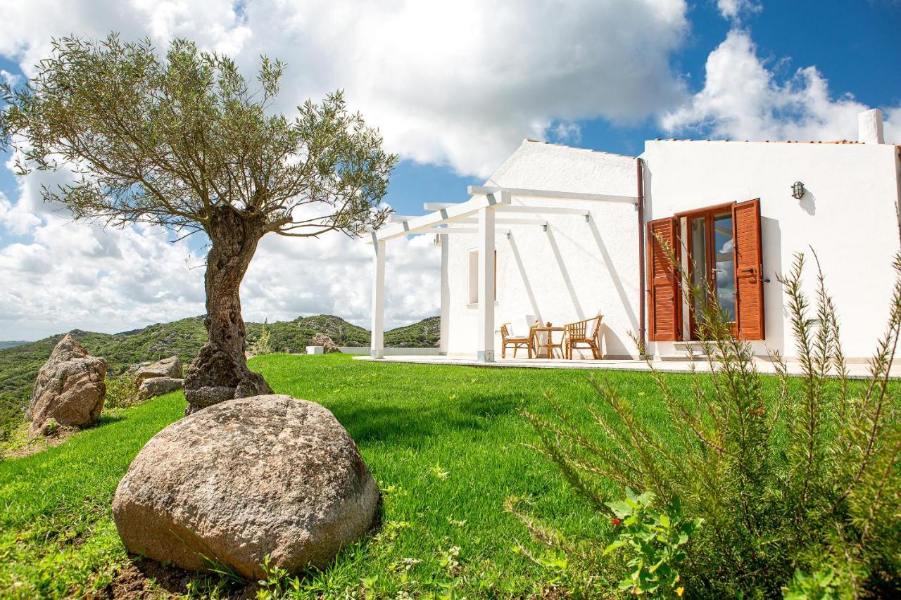 La Casa Di Memmi Suites & Rooms サンタ・テレーザ・ガッルーラ エクステリア 写真