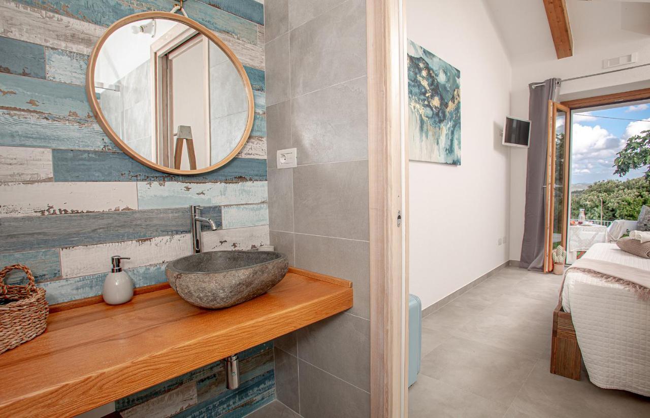 La Casa Di Memmi Suites & Rooms サンタ・テレーザ・ガッルーラ エクステリア 写真