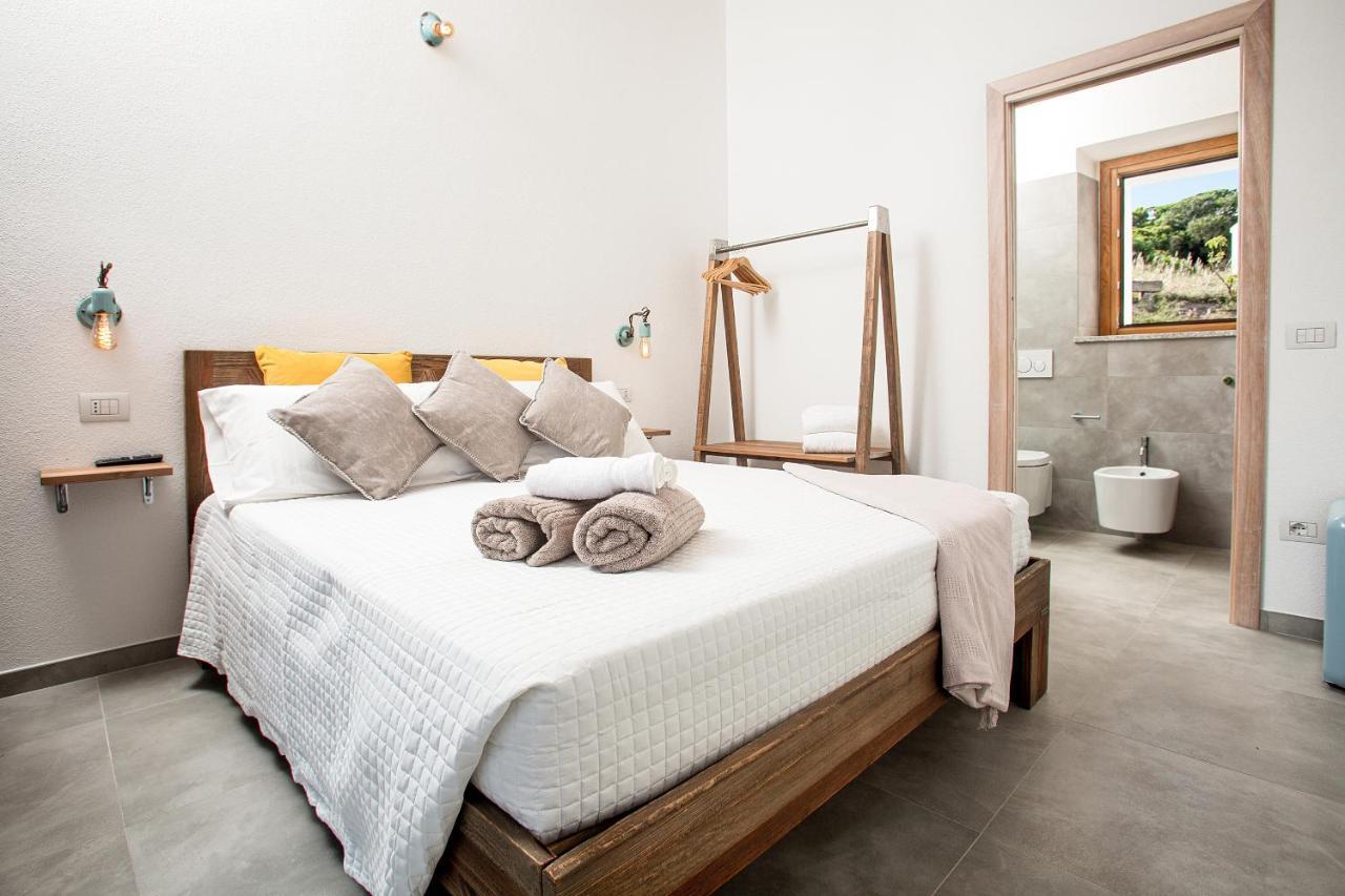 La Casa Di Memmi Suites & Rooms サンタ・テレーザ・ガッルーラ エクステリア 写真