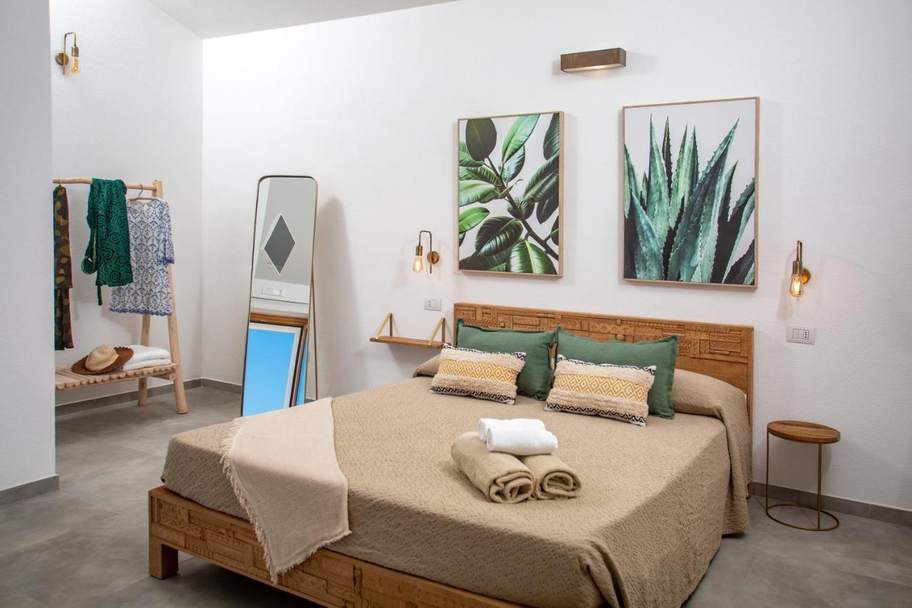 La Casa Di Memmi Suites & Rooms サンタ・テレーザ・ガッルーラ エクステリア 写真